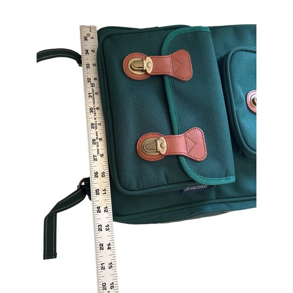 Brookstone Picnic Backpack Set With Accessories & Green Checkered Pattern - Picture 10 of 10